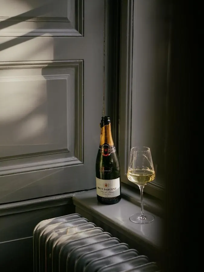 Saint SHERMIN bed breakfast&champagne Vienne Hotel