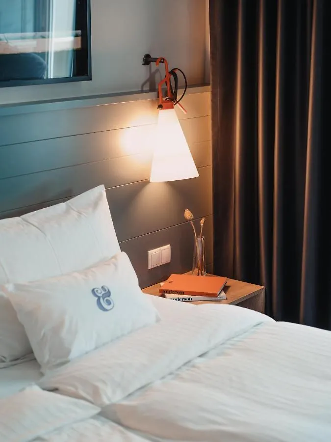 Hotel Saint SHERMIN bed breakfast&champagne Vienne