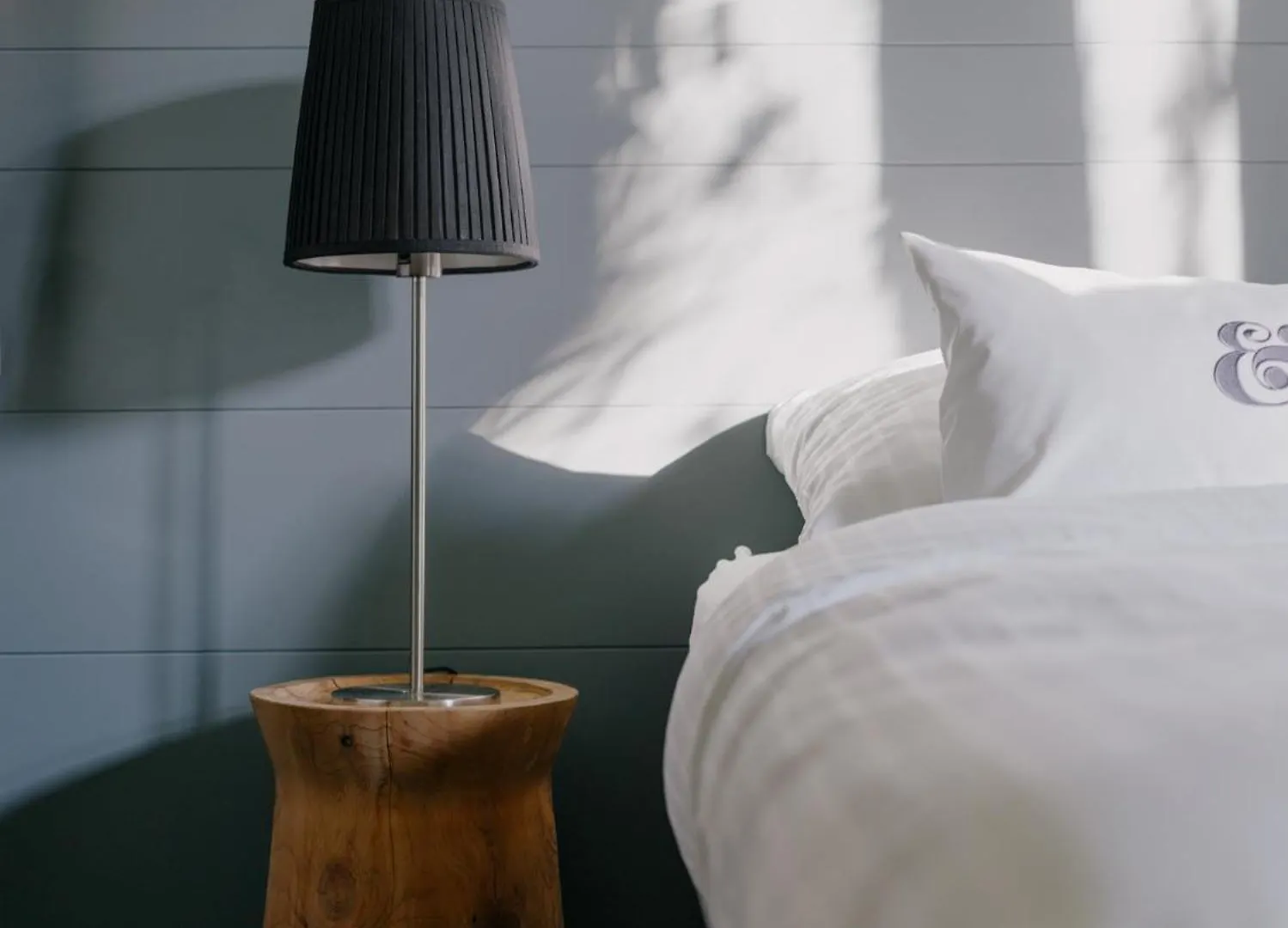 Saint SHERMIN bed breakfast&champagne Vienne 4*,