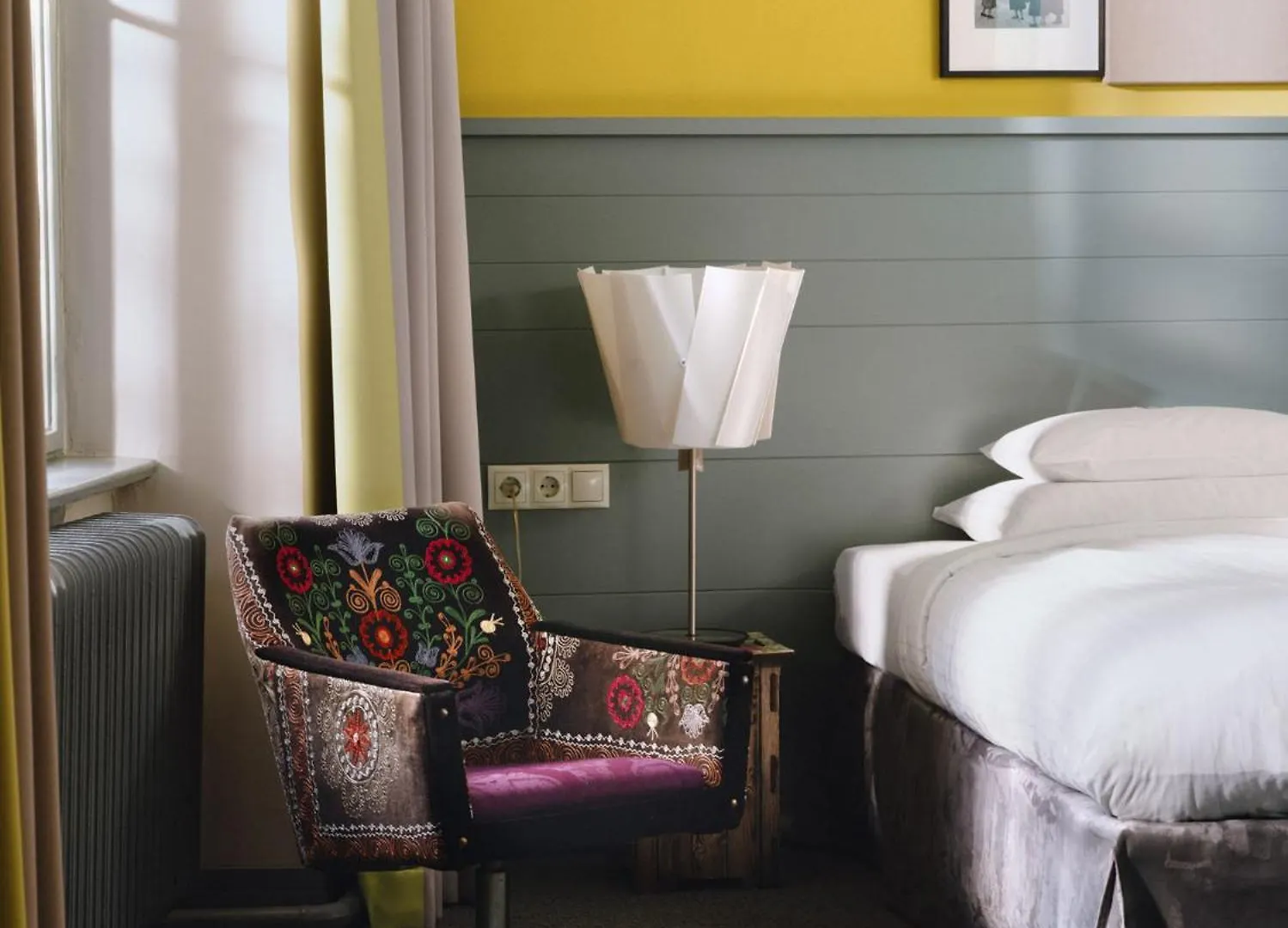 Saint SHERMIN bed breakfast&champagne Vienne