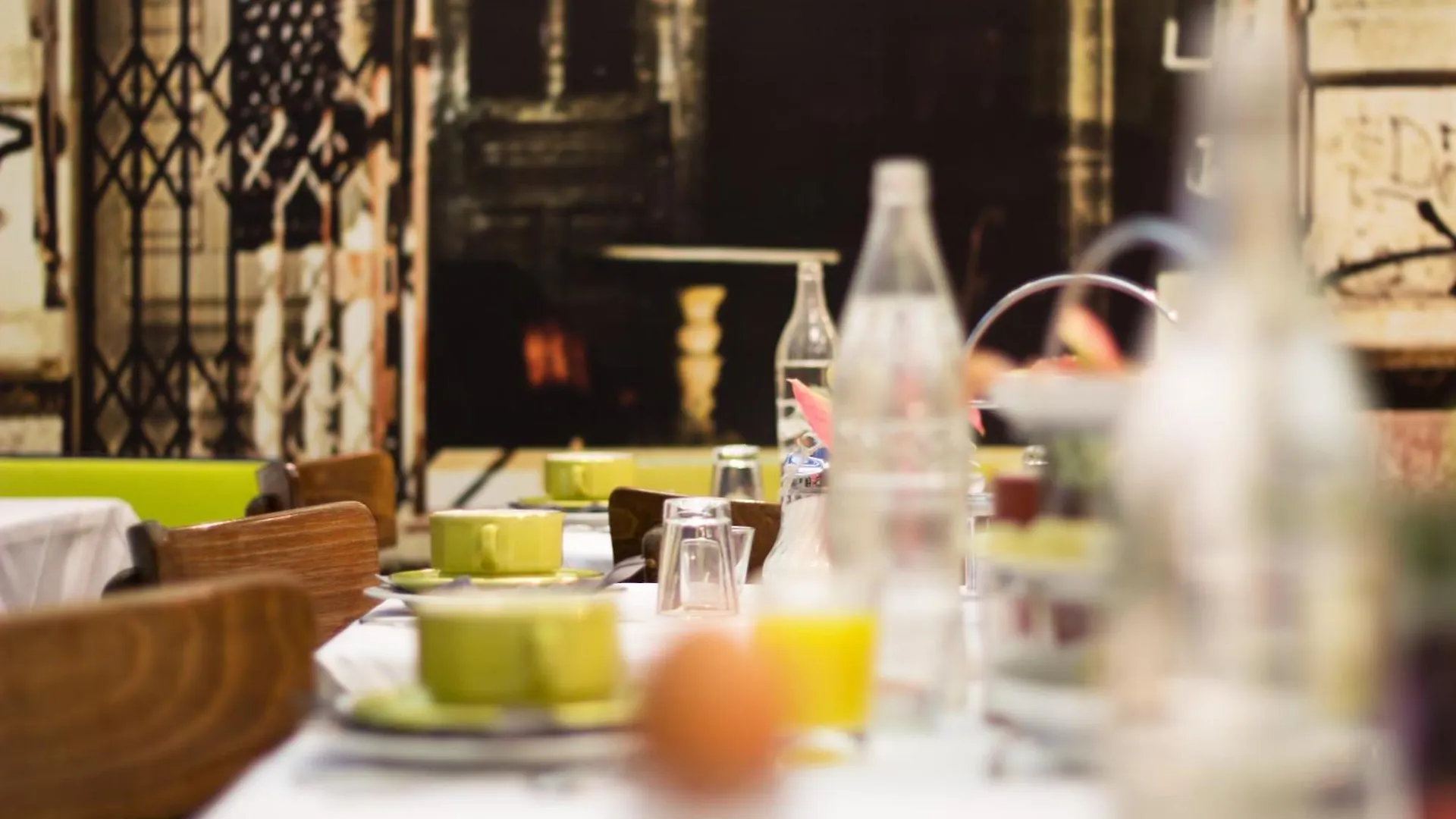 Saint SHERMIN bed breakfast&champagne Vienne Hotel