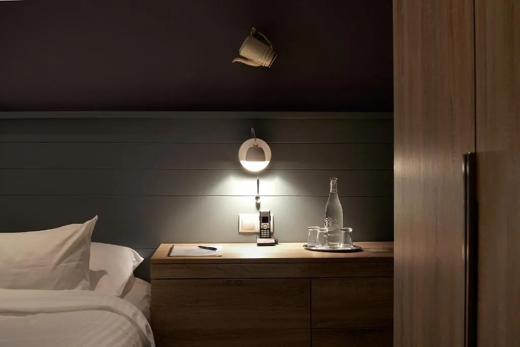Saint SHERMIN bed breakfast&champagne Vienne Hotel
