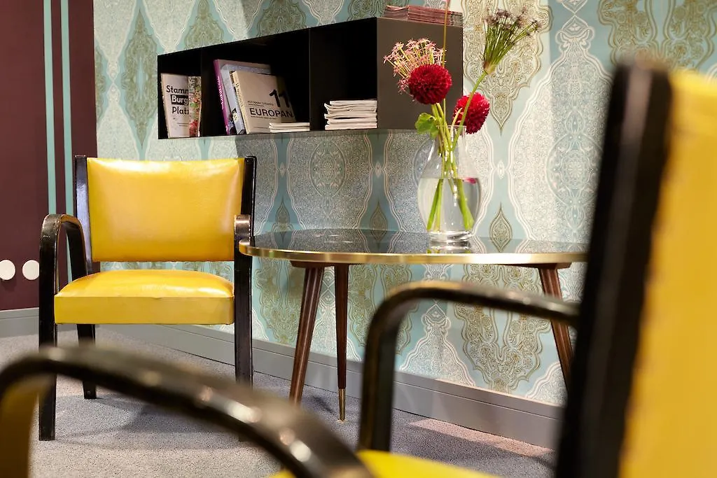 Hotel Saint SHERMIN bed breakfast&champagne Vienne