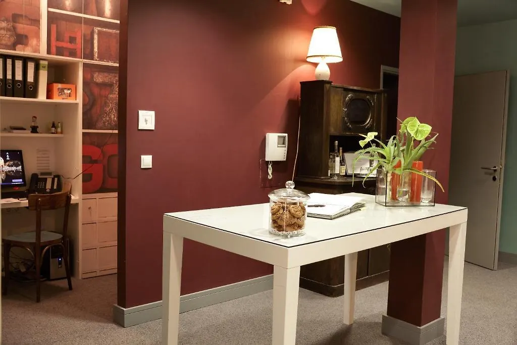 Hotel Saint SHERMIN bed breakfast&champagne Vienne