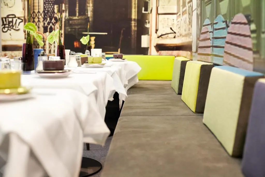Saint SHERMIN bed breakfast & champagne Wien